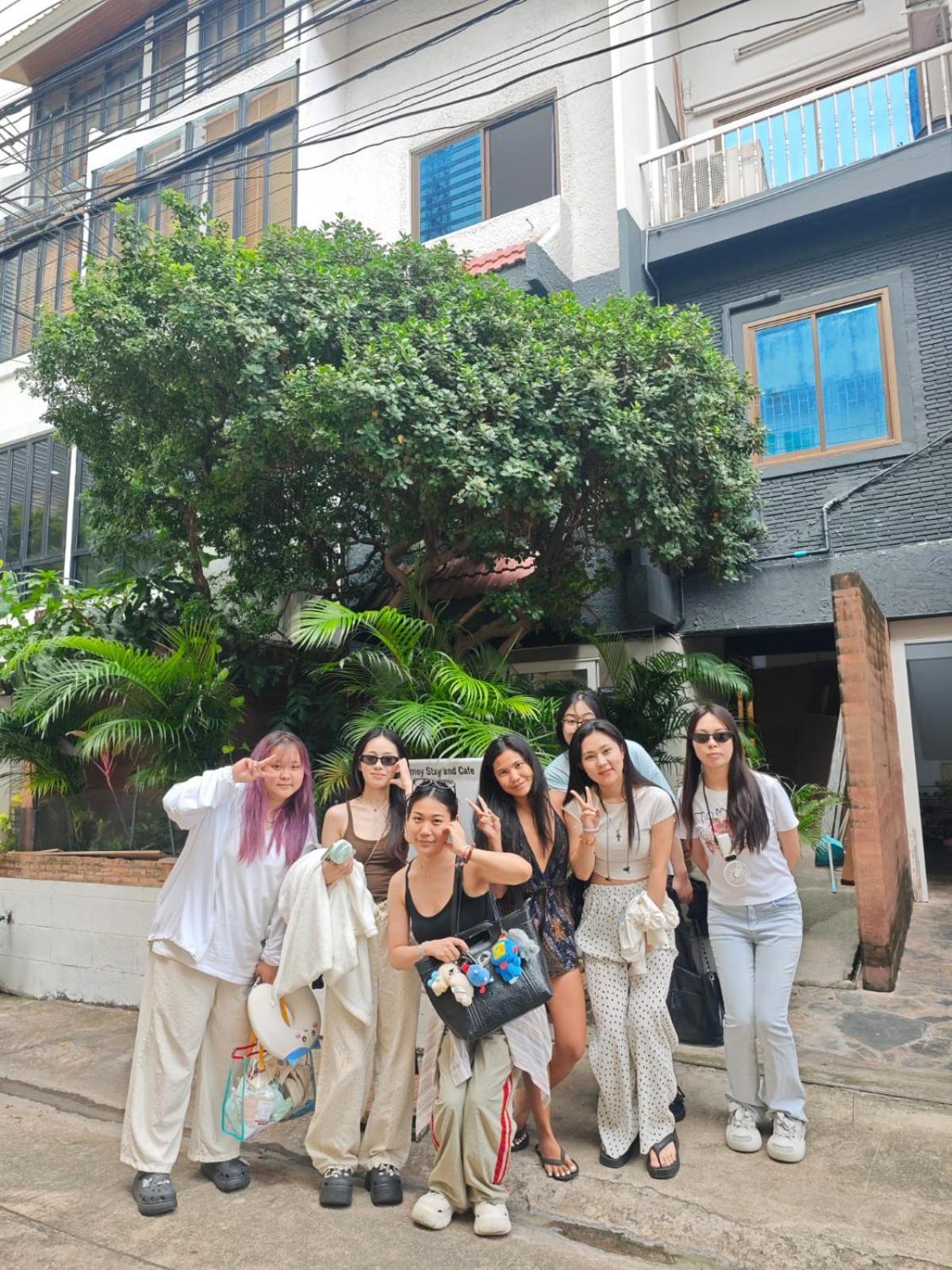 Homey Stay And Cafe By Hematoa Bangkok Dış mekan fotoğraf