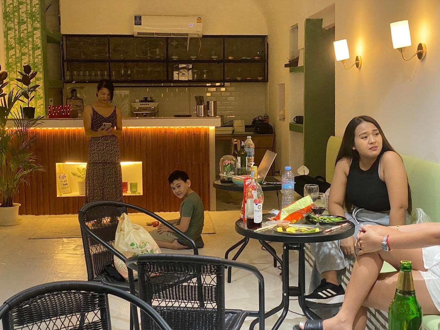 Homey Stay And Cafe By Hematoa Bangkok Dış mekan fotoğraf
